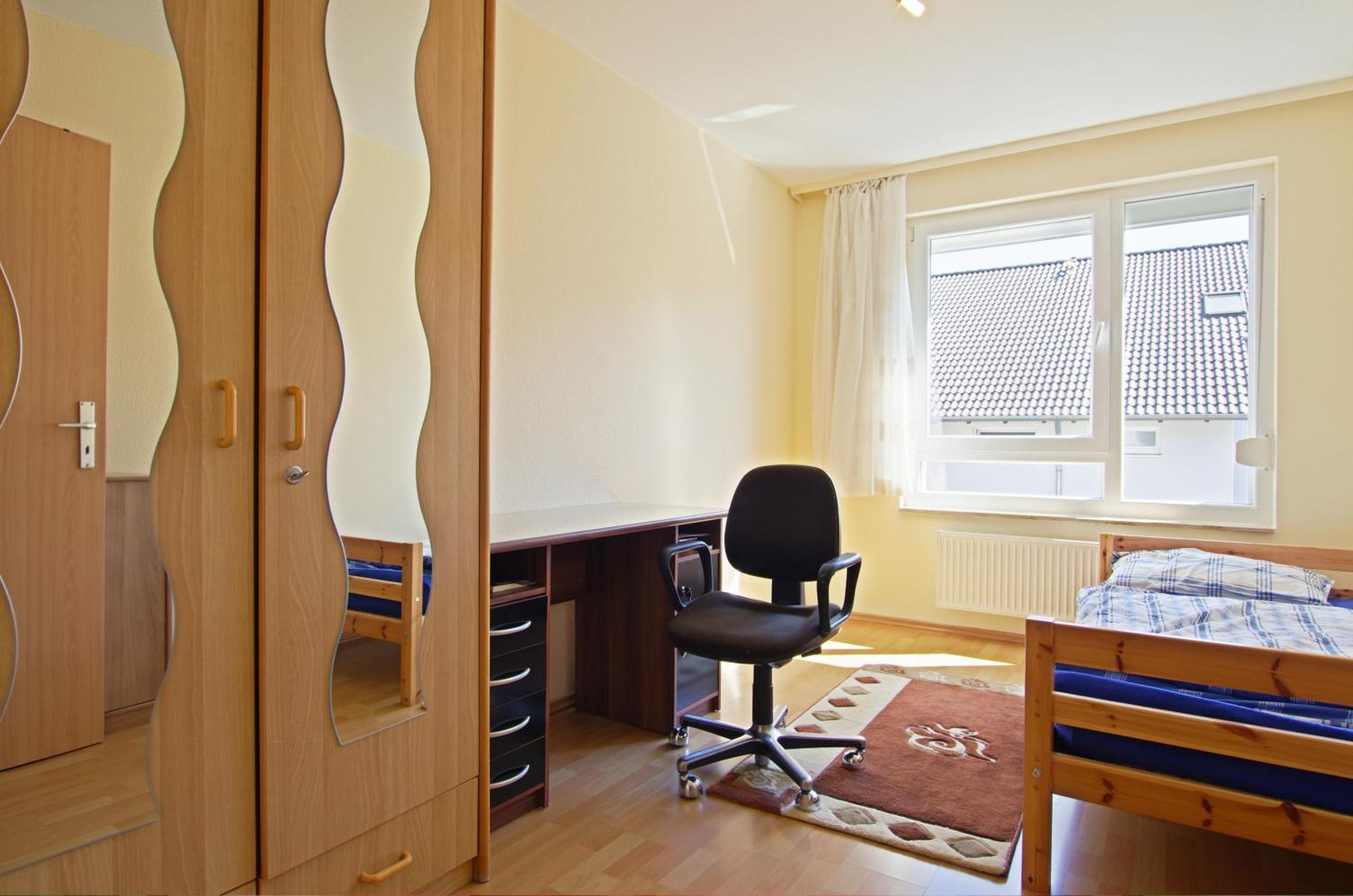 Private Rooms Hannover - Room Agency Экстерьер фото